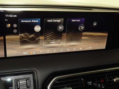 Used 2025 Nissan Armada Platinum Reserve image 26