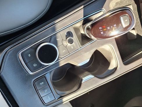 Used 2023 Cadillac XT4 Premium Luxury image 13