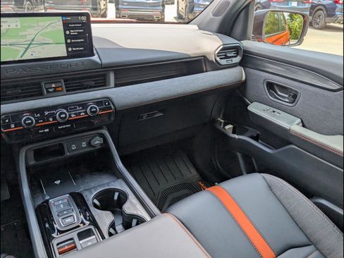 Certified 2026 Honda Passport TrailSport image 9