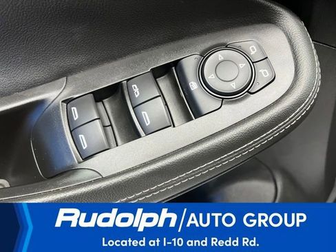 Used 2025 Buick Encore GX Preferred image 13