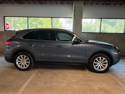 Certified 2020 Porsche Cayenne AWD/4WD image 9