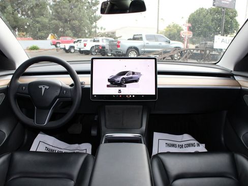 Used 2023 Tesla Model 3 Standard Range image 27