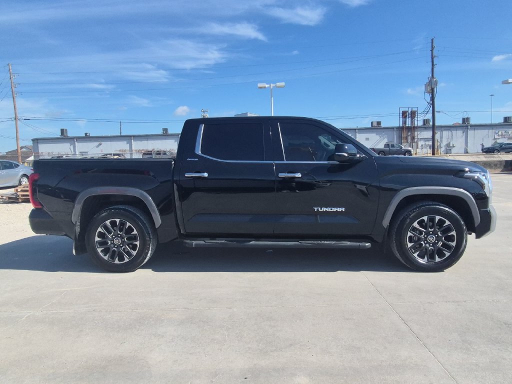 Used 2024 Toyota Tundra Limited w/ Power Package RWD image 7
