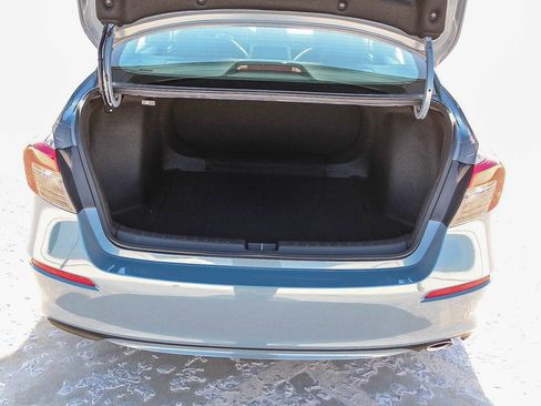 Certified 2024 Honda Civic Sport image 24