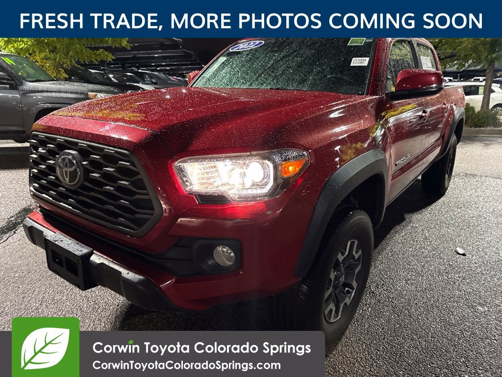 Used 2022 Toyota Tacoma TRD Off-Road AWD/4WD image 3