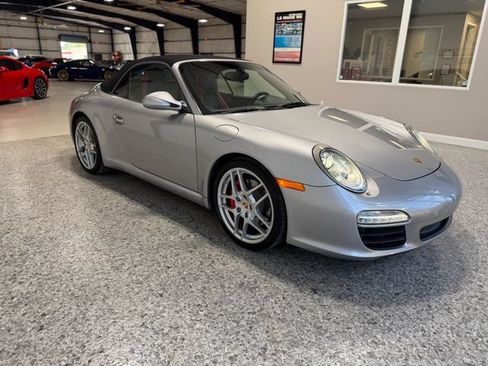 Used 2010 Porsche 911 Carrera S RWD image 40