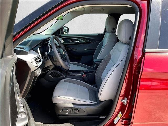 Used 2021 Chevrolet TrailBlazer LT w/ Convenience Package FWD image 27