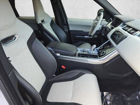 Certified 2022 Land Rover Range Rover Sport SVR image 4