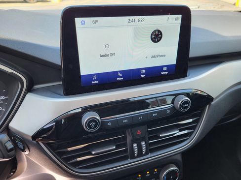 Certified 2022 Ford Escape SEL image 20