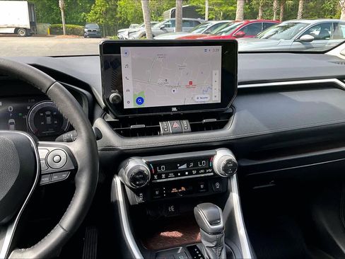 Used 2025 Toyota RAV4 Limited w/ Weather Package image 7