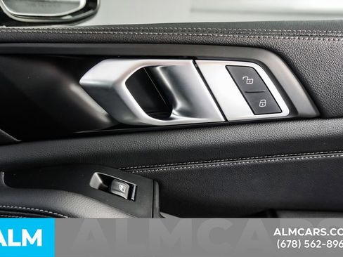 Used 2022 BMW X5 xDrive40i AWD/4WD image 48