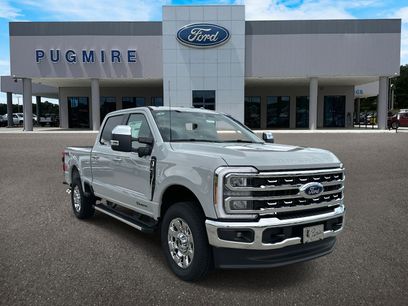New 2025 Ford F250 Lariat w/ Chrome Package
