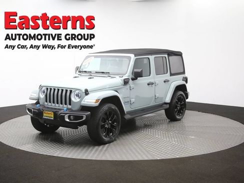 Used 2023 Jeep Wrangler Unlimited Sahara w/ Cold Weather Group AWD/4WD image 55
