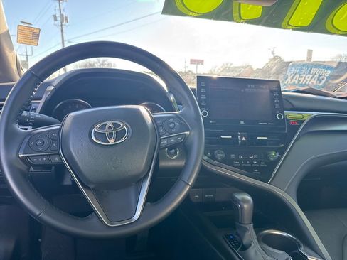Used 2023 Toyota Camry XSE w/ Navigation Package image 14