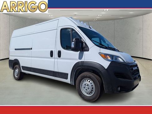 New 2026 RAM ProMaster 2500 w/ Convenience Group image 1