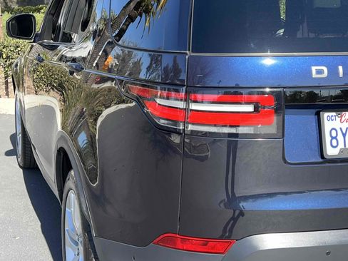 Used 2019 Land Rover Discovery HSE image 49