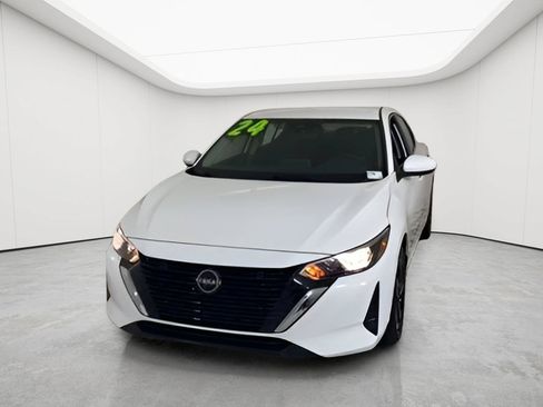 Used 2024 Nissan Sentra SV FWD image 6