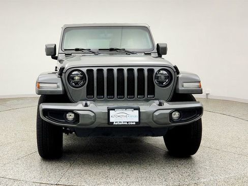 Used 2022 Jeep Wrangler Unlimited Sahara AWD/4WD image 2