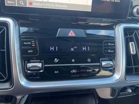 Certified 2023 Kia Sorento S image 53