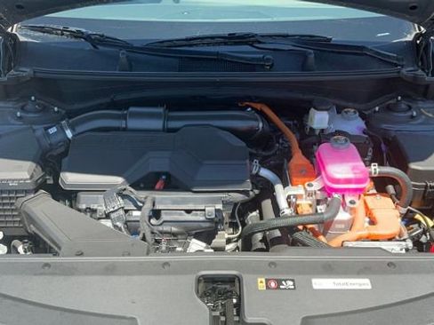 Certified 2025 Kia Sportage EX w/ EX Premium Package image 16