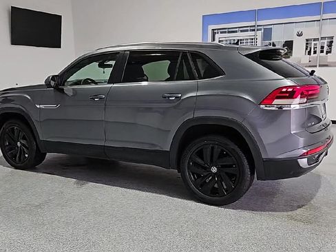 Used 2023 Volkswagen Atlas Cross Sport SE w/ Black Wheel Package FWD image 6