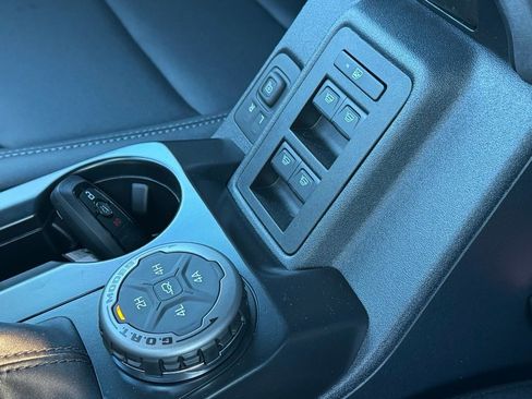 New 2025 Ford Bronco Badlands image 20