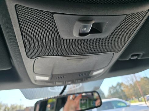 Used 2015 Ford F150 XLT w/ Equipment Group 302A Luxury image 19