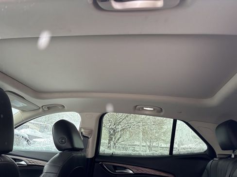 Used 2022 Buick Envision Avenir w/ Safety Package image 19