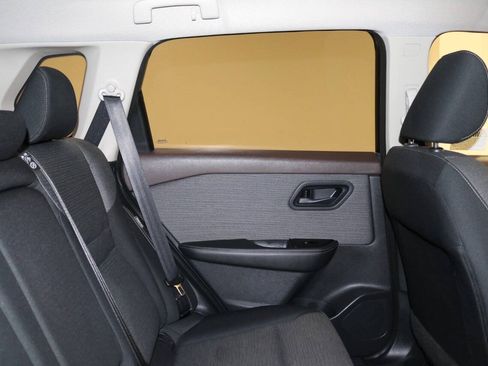 Used 2021 Nissan Rogue S FWD image 81