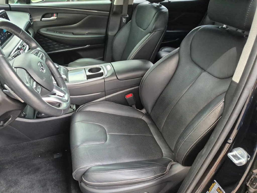 Used 2023 Hyundai Santa Fe Limited FWD image 15