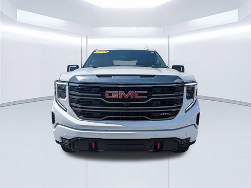 Used 2023 GMC Sierra 1500 AT4 w/ AT4 Premium Package image 9