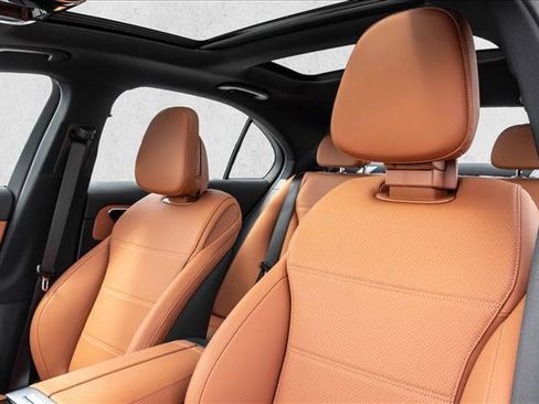 Certified 2026 Mercedes-Benz C 300 4MATIC Sedan image 12