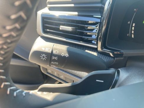 New 2025 Toyota Camry SE image 20