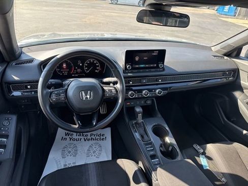 Used 2025 Honda Civic Sport image 32