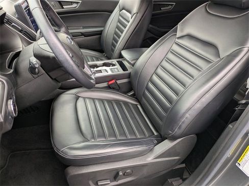 Used 2023 Ford Edge SEL w/ Convenience Package image 14