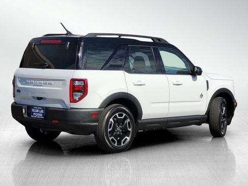 Certified 2024 Ford Bronco Sport Outer Banks w/ Tech Package AWD/4WD image 4