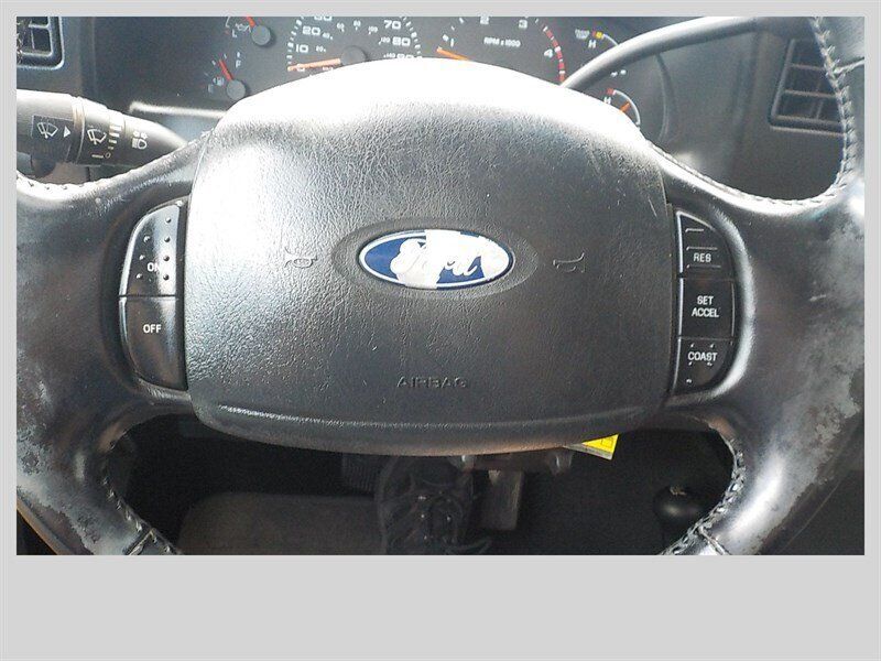 Used 2003 Ford F350 XLT AWD/4WD image 19