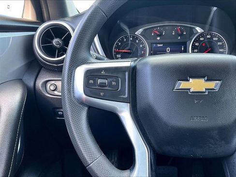 Used 2021 Chevrolet Blazer LT FWD image 23