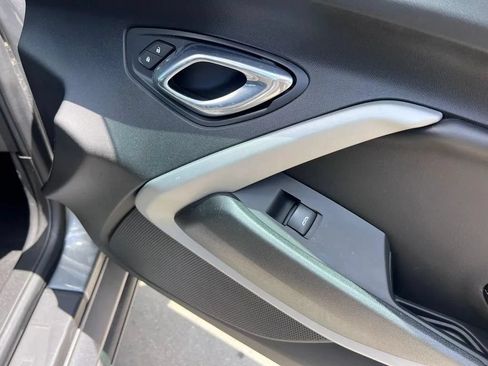 Used 2020 Chevrolet Camaro LS RWD image 21