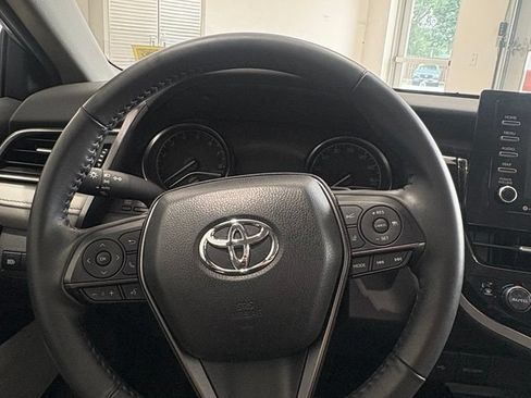 Used 2024 Toyota Camry SE AWD/4WD image 19