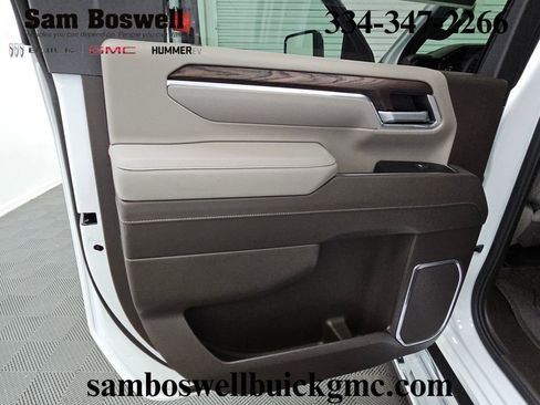 New 2026 GMC Sierra 2500 SLT AWD/4WD image 34