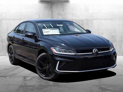 New 2026 Volkswagen Jetta SE FWD image 2