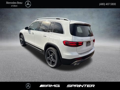 New 2026 Mercedes-Benz GLB 250 image 4