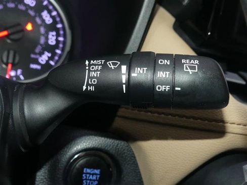 Used 2019 Toyota RAV4 XLE Premium image 35