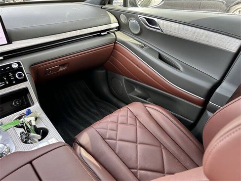 New 2026 Genesis GV80 3.5T Prestige image 5