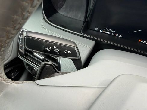 Used 2019 Lincoln Navigator Reserve AWD/4WD image 22