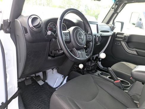 Used 2016 Jeep Wrangler Sport AWD/4WD image 16