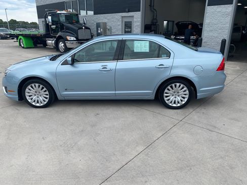Used 2010 Ford Fusion Hybrid image 3
