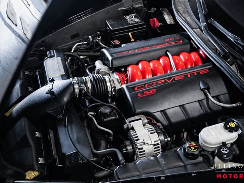 Used 2006 Chevrolet Corvette Convertible w/ Preferred Equipment Group image 27