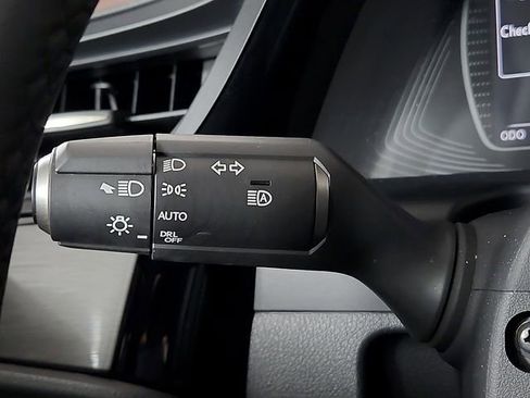 Used 2025 Lexus ES 350 w/ Premium Package FWD image 27